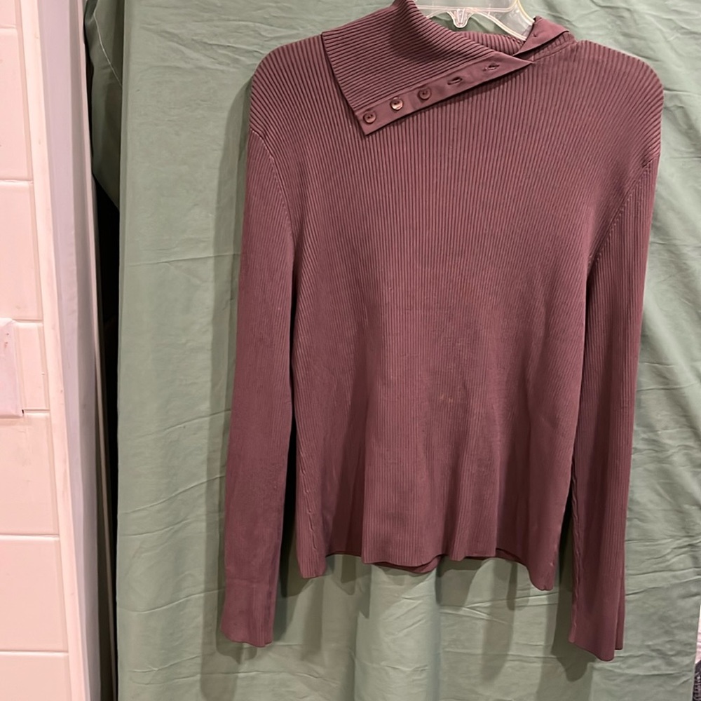 Woman sweater by Jessica Ash size XL long sleeves dark drown